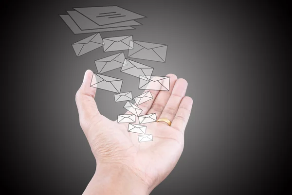 Kézzel nyomja a mail, a szociális háló. — Stock Fotó