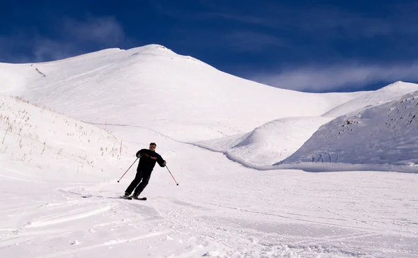 在 palandoken 滑雪 — 图库照片