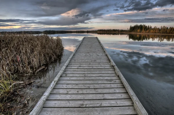 Lago cremisi Alberta Canada — Foto Stock