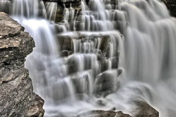 Athabasca wodospad alberta Kanada — Zdjęcie stockowe