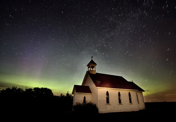 Βόρειο σέλας Καναδά εκκλησιών χώρα θρησκεία — Φωτογραφία Αρχείου