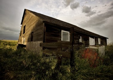 terk edilmiş bir çiftlik evi