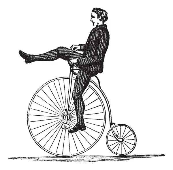 Penny-farthing atau sepeda roda tinggi, ukiran vintage - Stok Vektor
