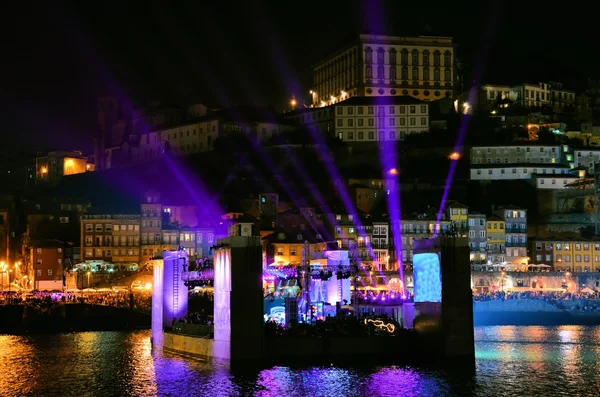 stock image Floating dock for the presentation of a musical concert by night