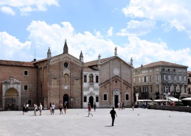 Piazza del Santo, Padua