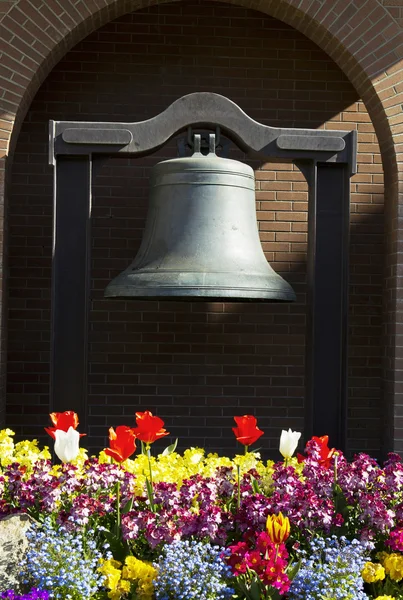 Меморіал дзвоник у Вікторії, Канада — стокове фото
