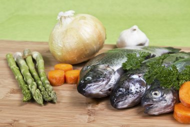 preparación de pescado fresco