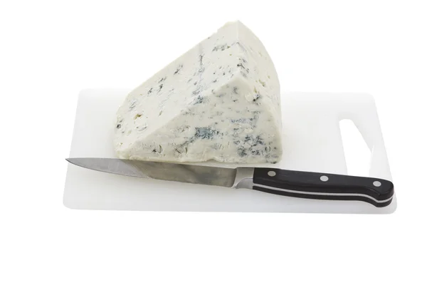 Sýr, nůž a prkénko — Stock fotografie