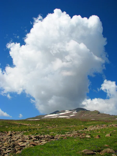 Dağlık manzara — Stok fotoğraf