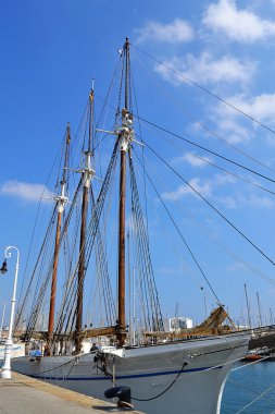 eski sailship