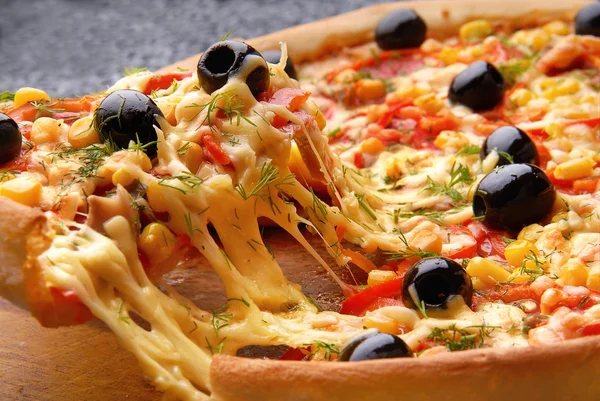 Italiaanse pizza — Stockfoto