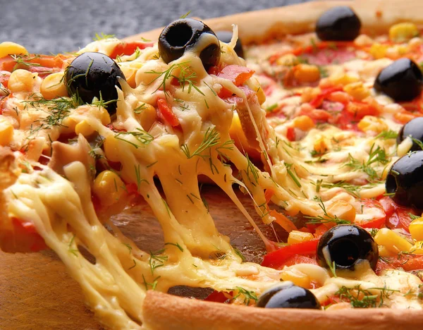 Italiaanse pizza — Stockfoto