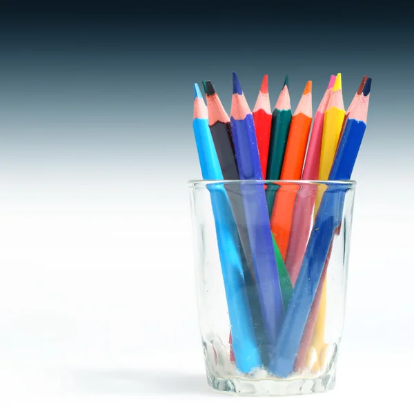Lápis de cor em vidro — Fotografia de Stock
