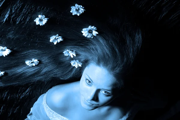 Волосся білі квіти — стокове фото