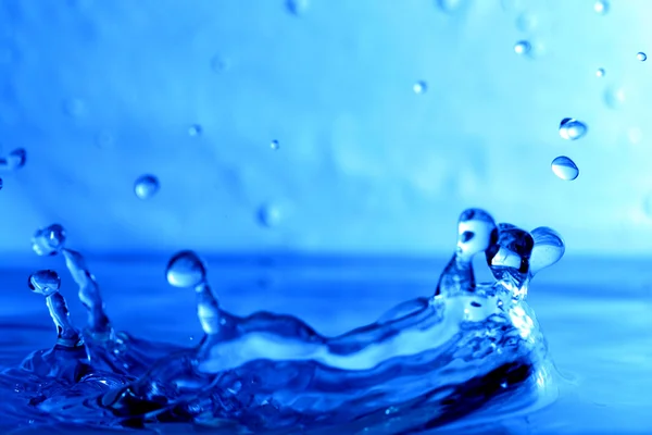 Wasser nass spritzen — Stockfoto