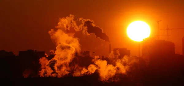 Sabah ısınma emisyonları — Stok fotoğraf