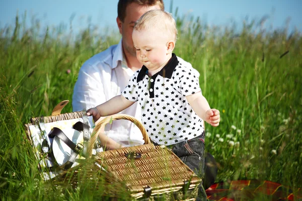 Familie picknick — Stockfoto