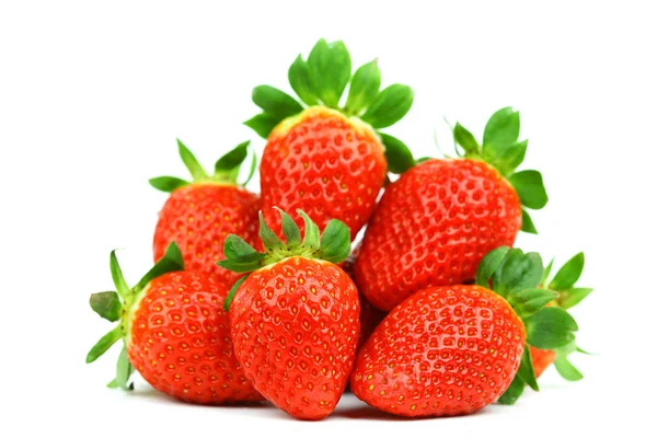 Pile de fraises isolée — Photo