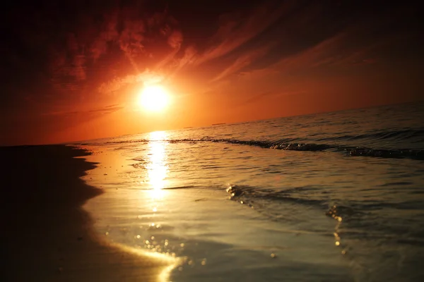 Apus de soare pe mare — Fotografie, imagine de stoc