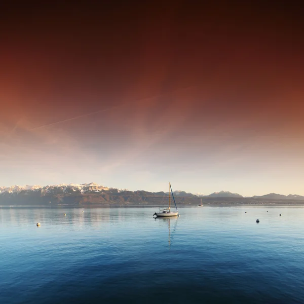 Jacht op meer van Genève — Stockfoto