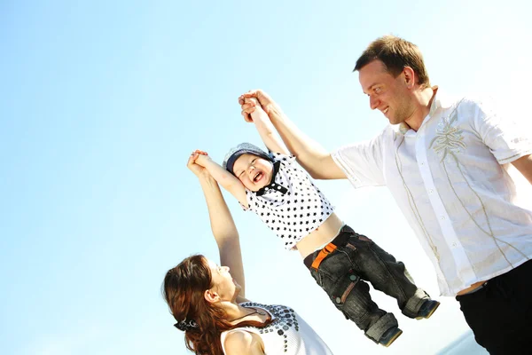 Happy family in sky — Stock Photo, Image