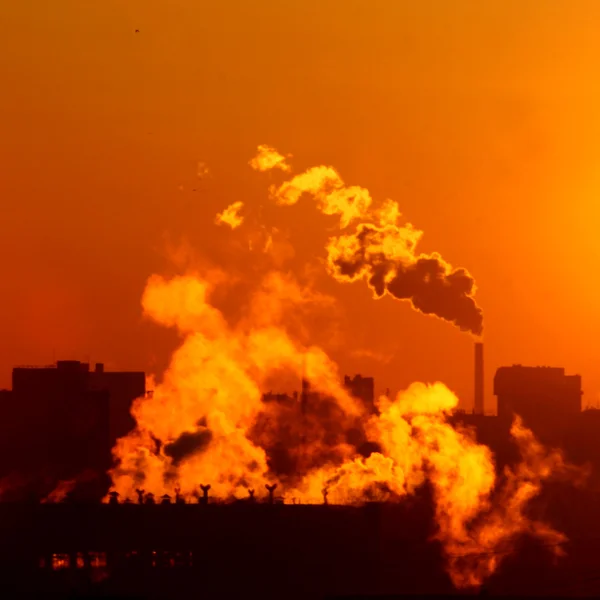Sabah ısınma emisyonları — Stok fotoğraf