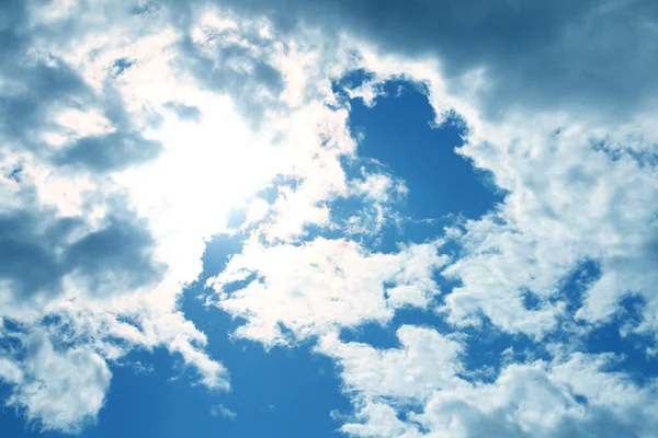 Błękitne niebo — Zdjęcie stockowe