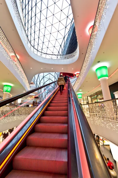 The steep escalator — Stock Photo, Image