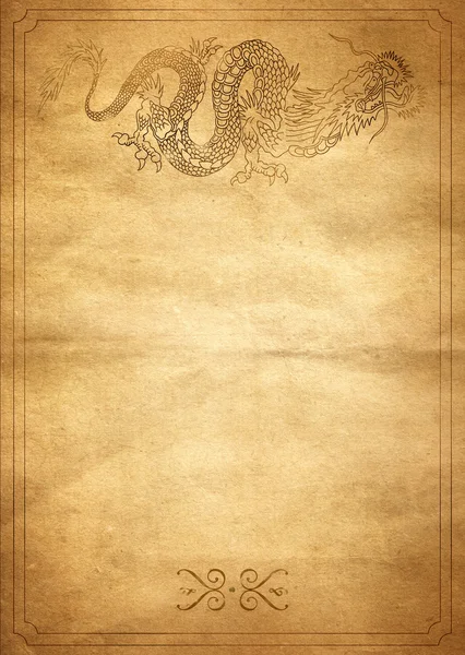 Papier jaune avec un dragon peint — Photo