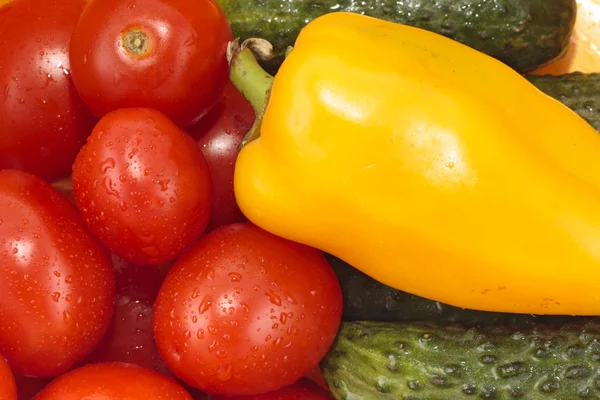 新鮮な野菜、ピーマン、トマト、キュウリ — ストック写真