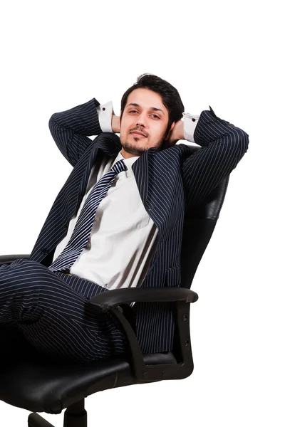 Empresário relaxante na cadeira de escritório — Fotografia de Stock