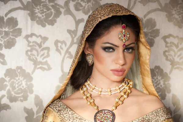 아름 다운 인도 신부 — 스톡 사진