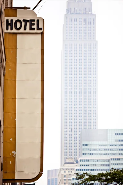 Prázdné hotel znamení v new Yorku — Stock fotografie
