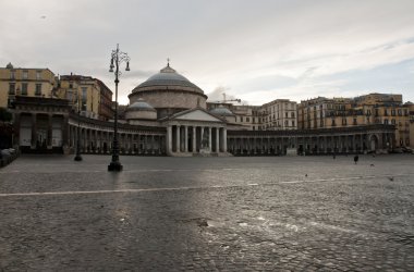 Piazza plebiscito