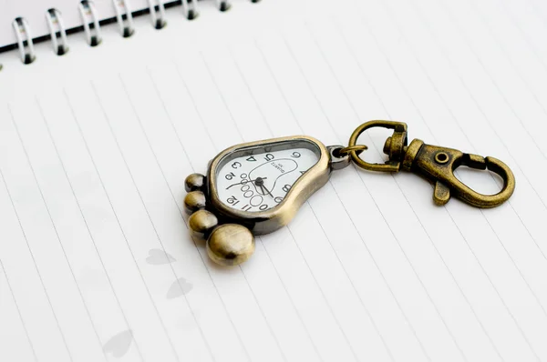 Schlüsselanhänger - Uhr. — Stockfoto