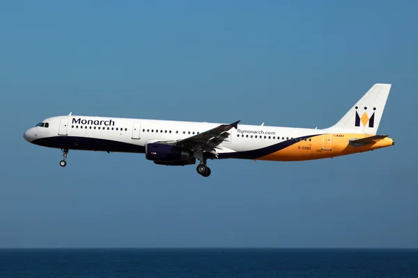 Monarca Airbus A321 — Foto Stock