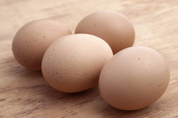 Чотири яйця — стокове фото