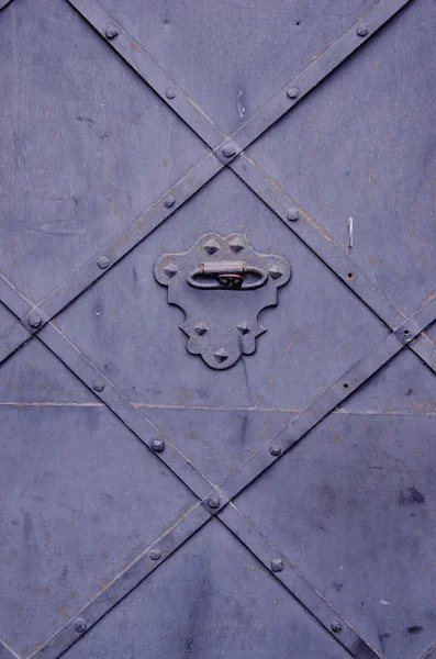 Arrière-plan des ornements de portes métalliques antiques . — Photo