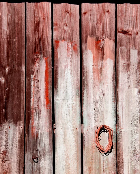 板背景で作られた古い木造の農村住宅壁 — ストック写真