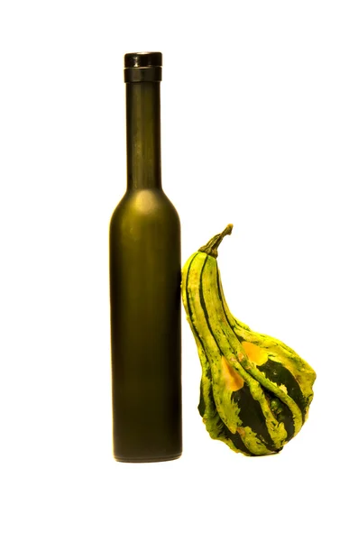 Dekorative Glasflasche Kürbis Zucchini isoliert — Stockfoto