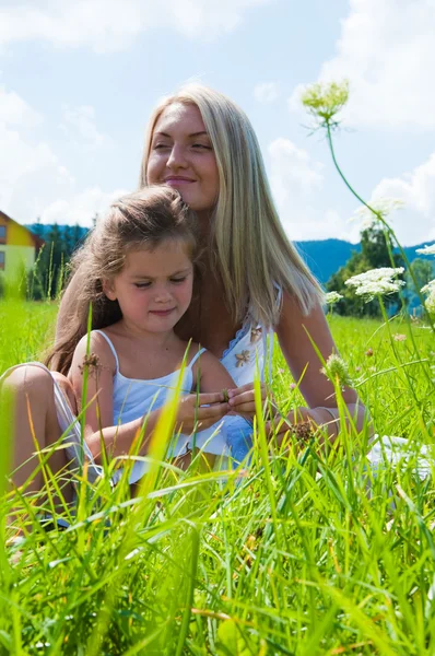 Happines of the mother and daughter — Stock Photo, Image