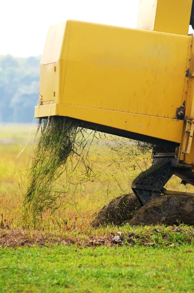 Close up of paddy harvest machine from back — Stock Photo, Image