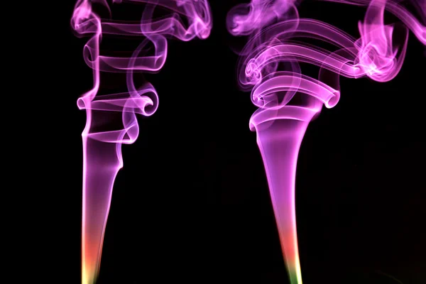 Dois padrões de fumo semelhantes . — Fotografia de Stock