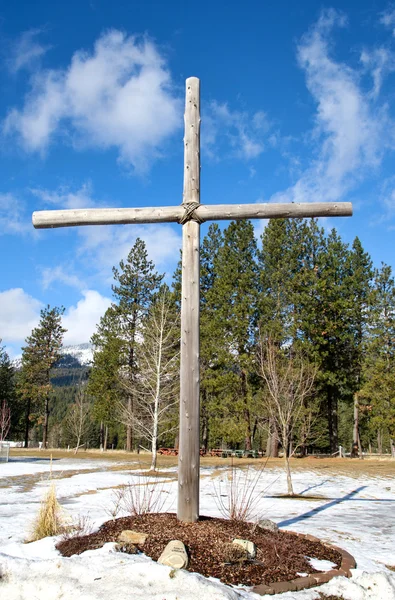 Imagem vívida de uma cruz fora . — Fotografia de Stock