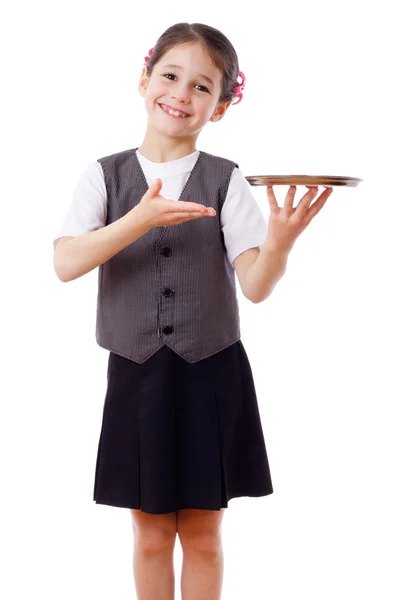Kleine Kellnerin steht mit Tablett — Stockfoto