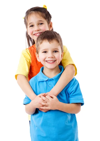 Zwei glückliche Kinder, die zusammen stehen — Stockfoto