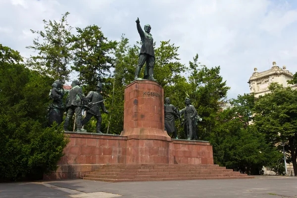 Lajos kossuth památník — Stock fotografie