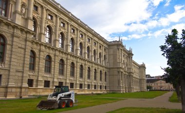 Vienna Natural History Museum clipart