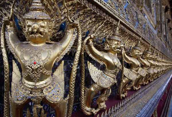 Palácio Real (Wat Phra Kaew), Bangkok, Tailândia . — Fotografia de Stock