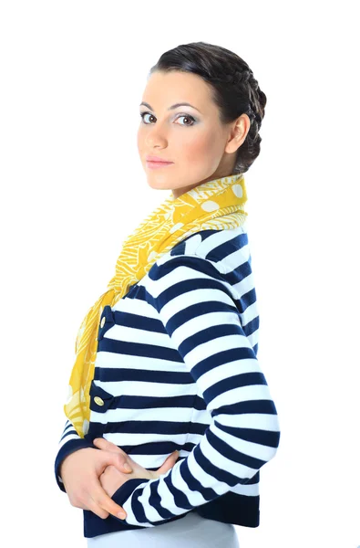 Krásná žena s žlutou šálu, ruce na boky. izolované na bílém pozadí. — Stock fotografie